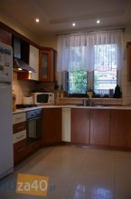 Dom na sprzedaż, powierzchnia: 192 m2, pokoje: 6, cena: 790 000,00 PLN, Chotomów, kontakt: PL +48 530 856 927