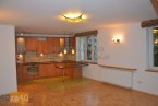 Mieszkanie na sprzedaż, pokoje: 6, cena: 747 000,00 PLN, Warszawa, kontakt: PL +48 606 105 733