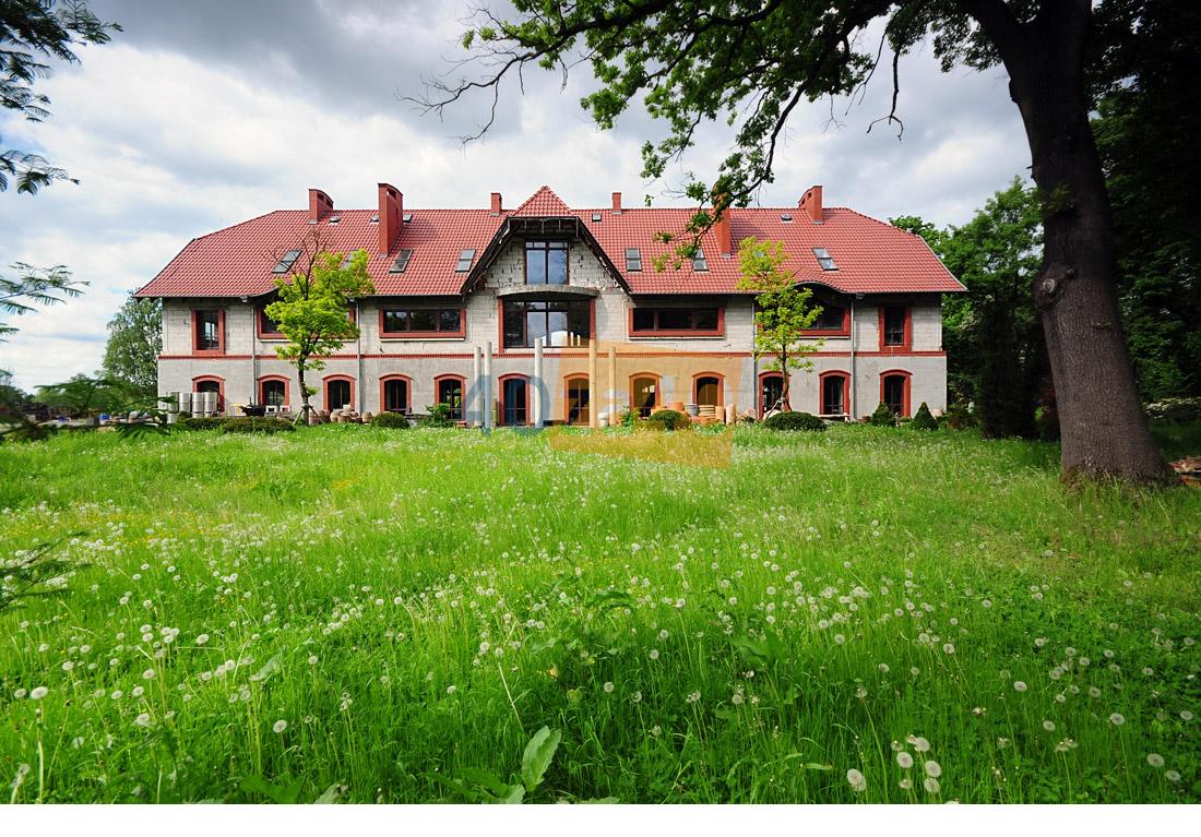Dom na sprzedaż, powierzchnia: 1575 m2, pokoje: 34, cena: 4 480 000,00 PLN, Wrocław, kontakt: 601380038