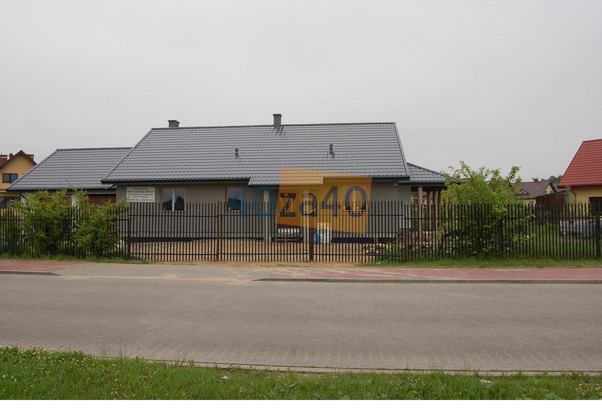 Dom na sprzedaż, powierzchnia: 254.39 m2, pokoje: 4, cena: 430 000,00 PLN, Książenice, kontakt: 604961504
