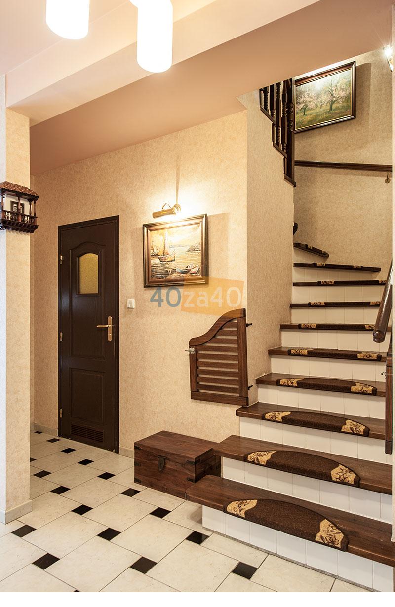 Dom na sprzedaż, powierzchnia: 190 m2, pokoje: 5, cena: 779 000,00 PLN, Piaseczno, kontakt: 791922609
