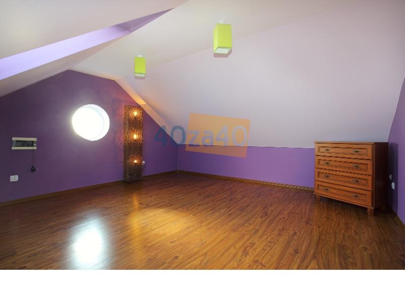 Dom na sprzedaż, powierzchnia: 220 m2, pokoje: 7, cena: 660 000,00 PLN, Krzewina, kontakt: 606239409