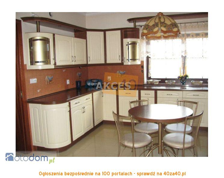 Dom na sprzedaż, powierzchnia: 468 m2, pokoje: 8, cena: 699 000,00 PLN, Toruń, kontakt: +48790216900