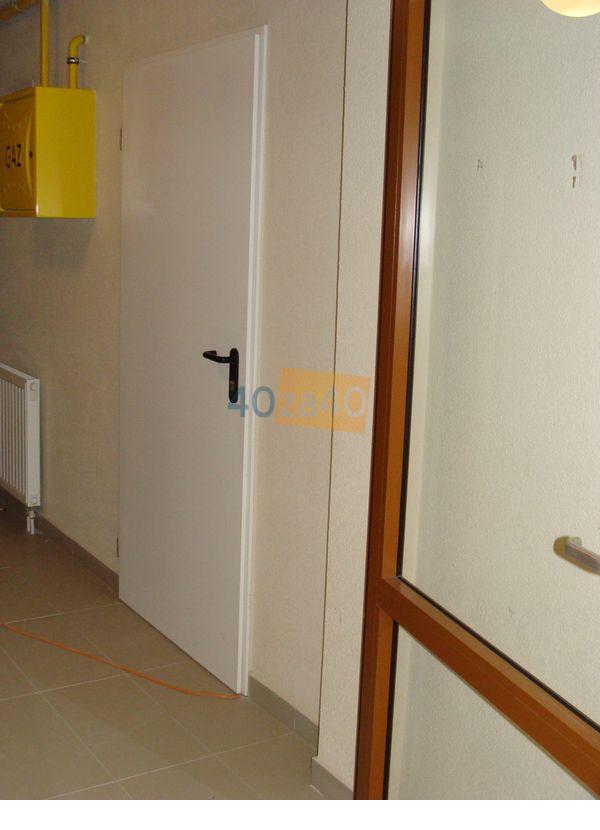 Lokal na sprzedaż, cena: 180 000,00 PLN, kontakt: 518 867 037